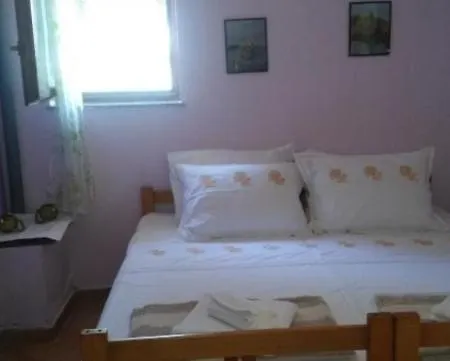 펜션 Robinson House In With Sea View, Terrace, Washing Machine 칼리