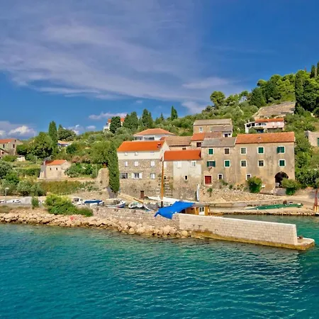Robinson House In With Sea View, Terrace, Washing Machine Kali