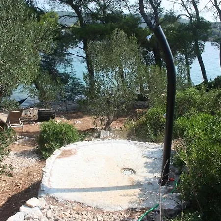Nyaraló Robinson House In With Sea View, Terrace, Washing Machine
